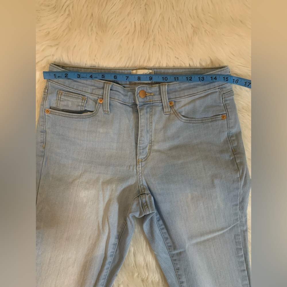 Universal Thread womenβs Jeans - Picture 11 of 11